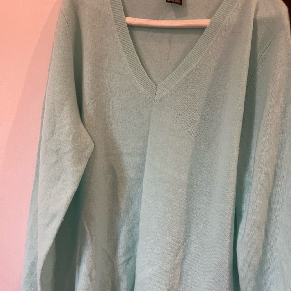 Lord and Taylor cashmere v neck tunic length sweater. Size 2X